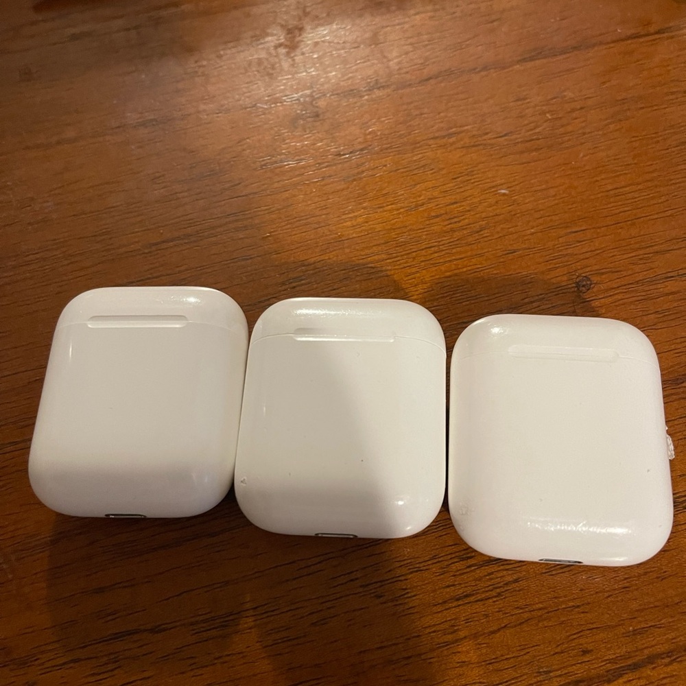 Apple AirPods